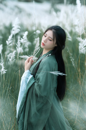 成都女老师带黑帽子视频